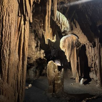 Grand Caverns - Historical Tours Near Me - Grottoes, Virginia Grand Caverns - Historical Tours Near Me - Grottoes, Virginia