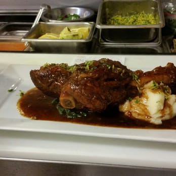 Giannfranco's Trattoria - Osso bucco, freaken the best! - Italian Near Me - Carpinteria, California