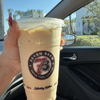 7 Brew Coffee - Iced blondie - Coffee & Tea Near Me - Kissimmee, Florida 7 Brew Coffee - Iced blondie - Coffee & Tea Near Me - Kissimmee, Florida