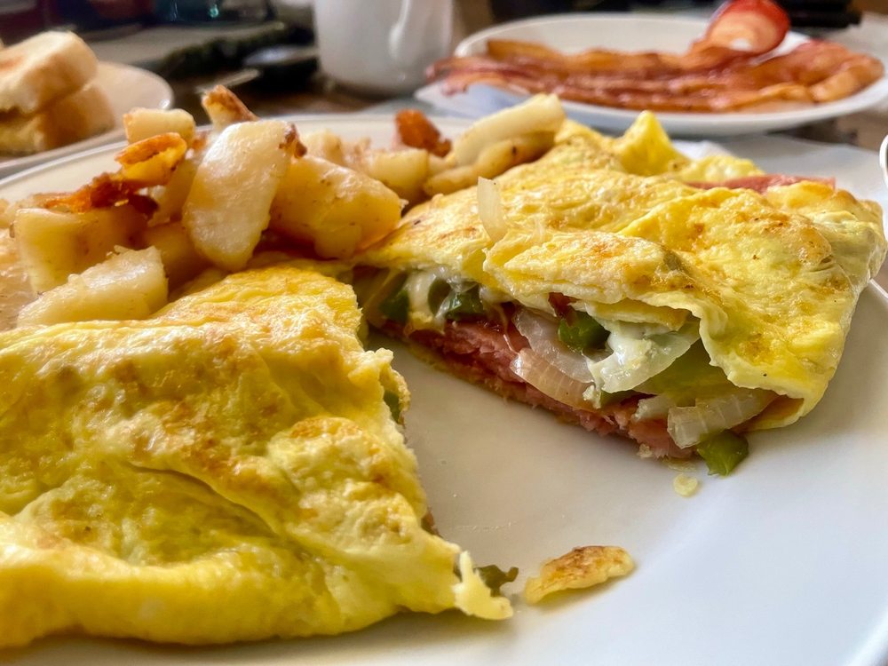 RYDER’S RESTAURANT & MOTEL Updated August 2024 20 Photos & 15