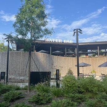 Water Bar - Outside - Cocktail Bars Near Me - Arlington, Virginia Water Bar - Outside - Cocktail Bars Near Me - Arlington, Virginia