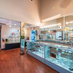 Allen Chin and Associates - Lifetime Eyecare