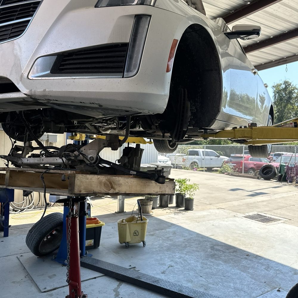 The other Cadillac left disassembled when he quit the second day I started. The other Cadillac left disassembled when he quit the second day I started.