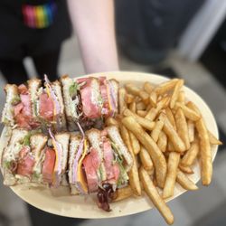 Cisco’s Grill And Grub