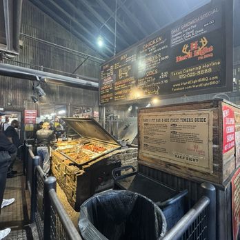 Hard Eight BBQ - Waiting in line - Barbeque Near Me - The Colony, Texas Hard Eight BBQ - Waiting in line - Barbeque Near Me - The Colony, Texas