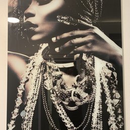 A few pieces of wall art. It's more stunning in person A few pieces of wall art. It's more stunning in person