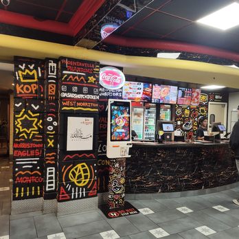 Asad’s Hot Chicken - Counter - Juice Bars & Smoothies Near Me - Norristown, Pennsylvania