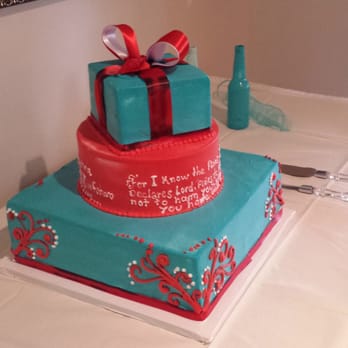 Cinco de Mayo Bakery - The AMAZING cake I've been taking about... - Bakeries Near Me - Aurora, Illinois