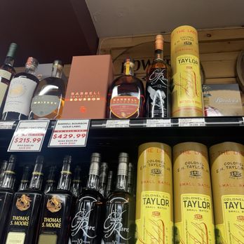 Menlo Park Fine Wine and Spirits - Beer, Wine & Spirits Near Me - Menlo Park, California