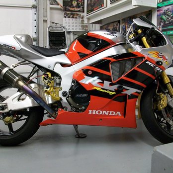 Scott's Motorcycle Service - 2004 Honda RC51 build - Motorcycle Repair Near Me - Carlsbad, California Scott's Motorcycle Service - 2004 Honda RC51 build - Motorcycle Repair Near Me - Carlsbad, California