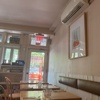 Banter - inside - Breakfast & Brunch Near Me - New York, New York