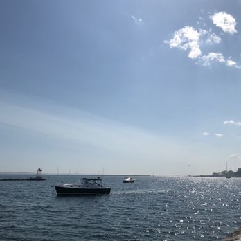 Breakwater - Lunch views - American Near Me - Stonington, Connecticut Breakwater - Lunch views - American Near Me - Stonington, Connecticut