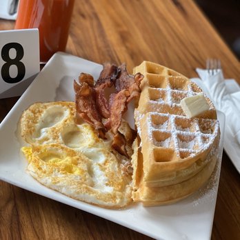 Highlands - Coffee & Tea Near Me - Washington, DC, District of Columbia