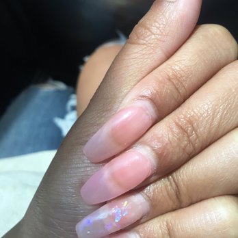 Elle Nails Spa - Nail Salons Near Me - Los Angeles, California