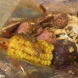The Crab Barrack - Potato, corn, sausage, crab legs