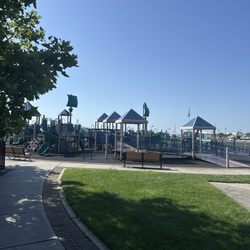 Traders Cove Marina and Park