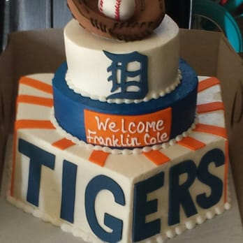 Cakes by Stephanie - Bakeries Near Me - Monroe, Michigan