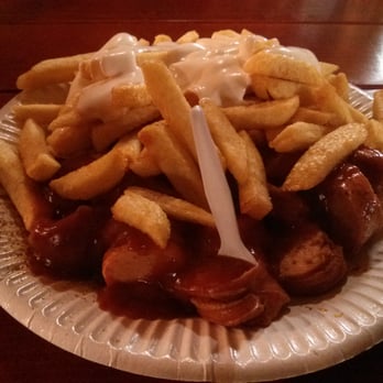 Marian's Imbiss Lichtenblau - Zwei Mal Wurscht mit Pommes und Majo - Curry Sausage Near Me - Berlin, BE Marian's Imbiss Lichtenblau - Zwei Mal Wurscht mit Pommes und Majo - Curry Sausage Near Me - Berlin, BE