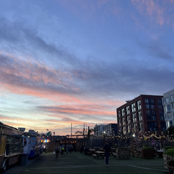 Spark Social SF - Food Trucks Near Me - San Francisco, California