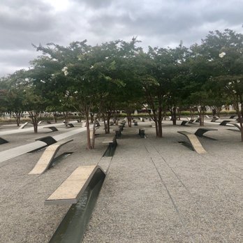 Pentagon Memorial - Landmarks & Historical Buildings Near Me - Arlington, Virginia Pentagon Memorial - Landmarks & Historical Buildings Near Me - Arlington, Virginia