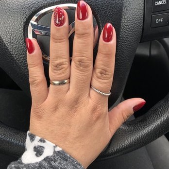 Alli's Nails - Nail Technicians Near Me - Arlington Heights, Illinois