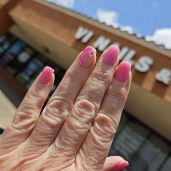 Vi Nails and Spa - Nail Salons Near Me - Santa Fe, Texas