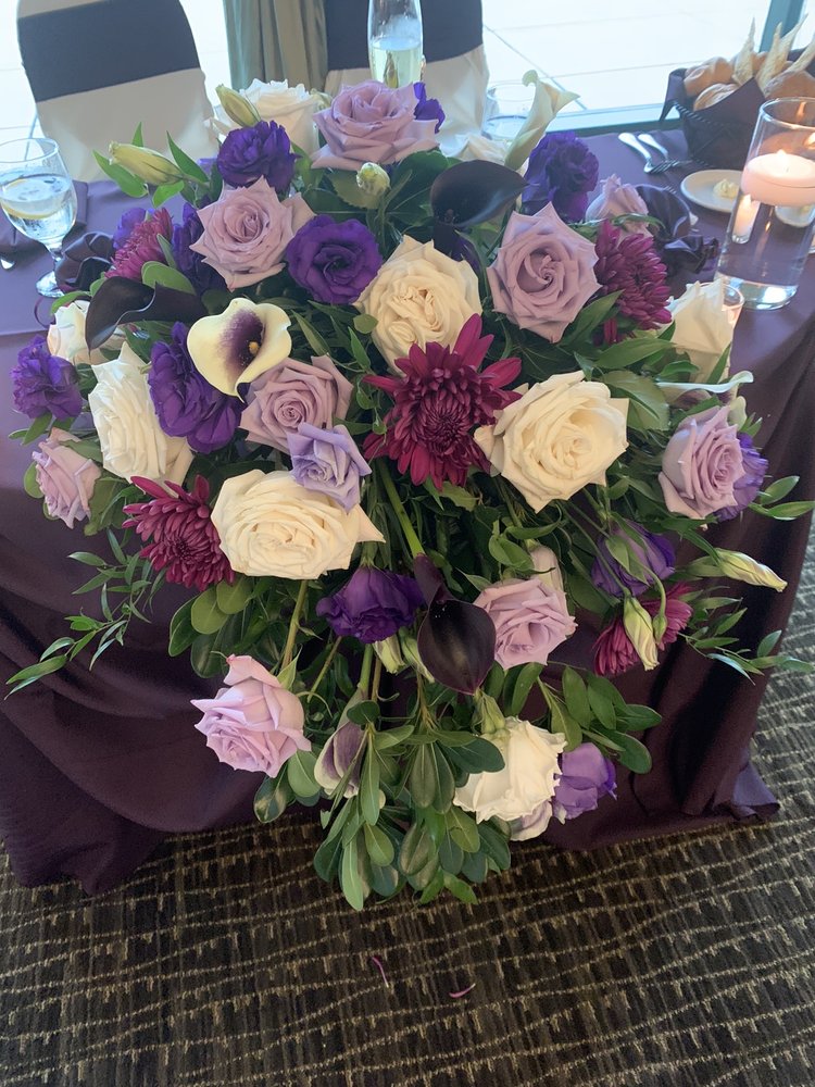 JOSEPH’S FLORIST 38 Photos & 31 Reviews 1022 N Milwaukee Ave