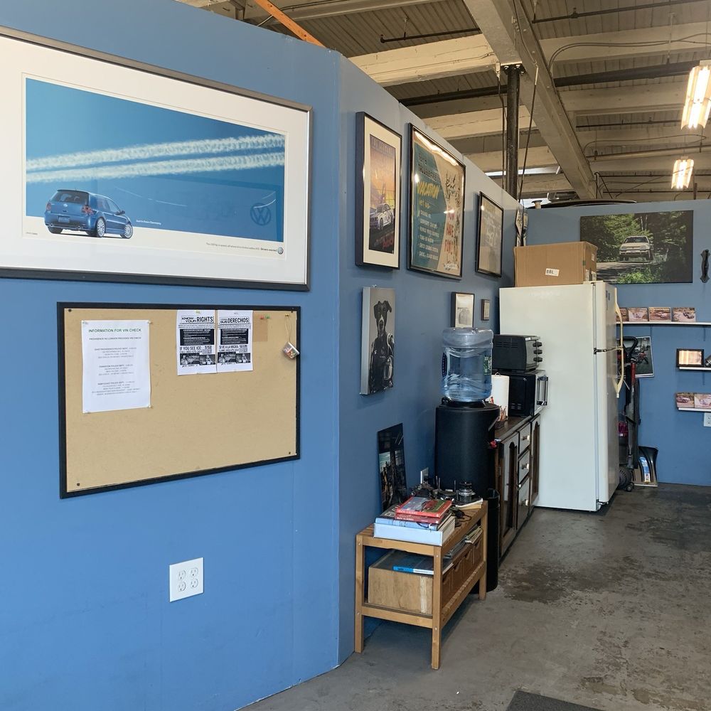 TD Performance - office area - Auto Repair Near Me - Providence, Rhode Island TD Performance - office area - Auto Repair Near Me - Providence, Rhode Island