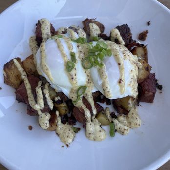 KISS Cafe - Corned beef hash - Breakfast & Brunch Near Me - Johns Island, South Carolina KISS Cafe - Corned beef hash - Breakfast & Brunch Near Me - Johns Island, South Carolina
