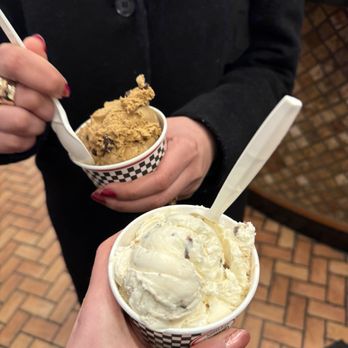 Ashley's Ice Cream - Espresso chip (back) and heath (front) - Ice Cream & Frozen Yogurt Near Me - New Haven, Connecticut