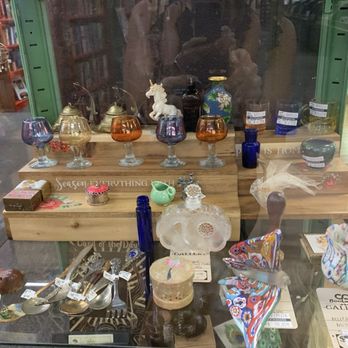 Bookmans Entertainment Exchange - Beautiful stuff! - Books, Mags, Music & Video Near Me - Mesa, Arizona