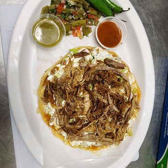 Tortas La Corona - Les recomiendo Los sopes están dorados y Riquissssimo - Mexican Near Me - Fullerton, California