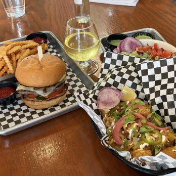 Cast Iron Trading - Beer Bar Near Me - Stockton, California Cast Iron Trading - Beer Bar Near Me - Stockton, California