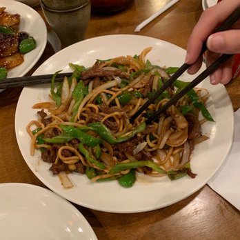 Kungfu Kitchen - Shredded Beef with Chili Pepper Stir-Fried Noodles - Chinese Near Me - Alexandria, Virginia Kungfu Kitchen - Shredded Beef with Chili Pepper Stir-Fried Noodles - Chinese Near Me - Alexandria, Virginia