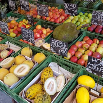 Naschmarkt - Fresh fruit stand - Public Markets Near Me - Vienna, 9