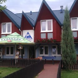 Szkoła Tenisa Tie Break - Wejście do głównego budynku