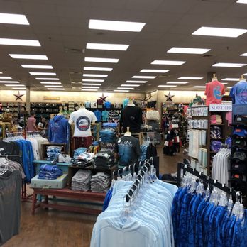 Buc-ee's - Gas Stations Near Me - Waller, Texas Buc-ee's - Gas Stations Near Me - Waller, Texas