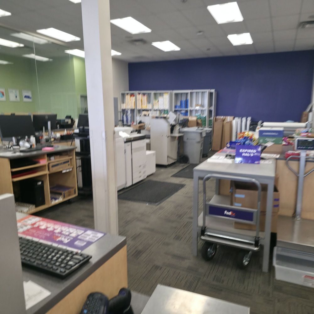 FedEx Office Print & Ship Center - Shipping Centers Near Me - Phoenix, Arizona