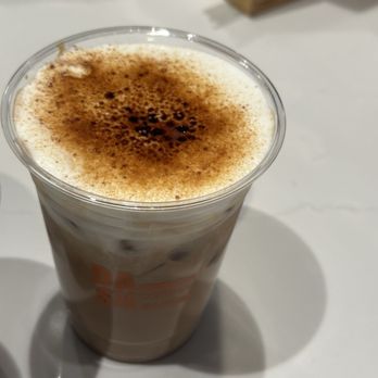 Dash Coffee Bar - Iced Creme Brle Latte - Coffee & Tea Near Me - Pasadena, California