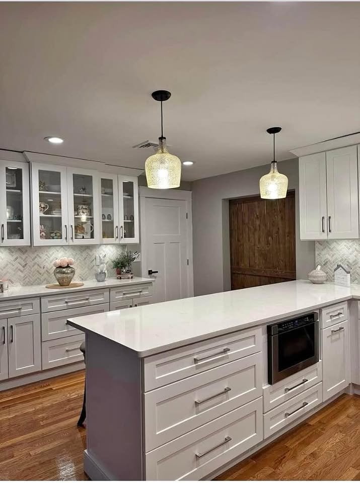 Eastern Cabinet & Stone - countertop fabricator in Rosemead, CA