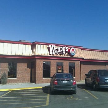 Wendy's - best Wendy's ever - Burgers Near Me - Litchfield, Illinois