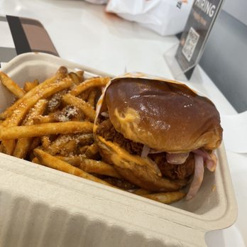 Egg N Bird - Korean Hot Sandwich - Chicken Shop Near Me - Pico Rivera, California
