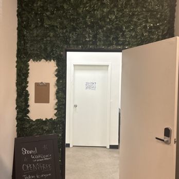 Beanchain Coffee - Coffee & Tea Near Me - Mesa, Arizona