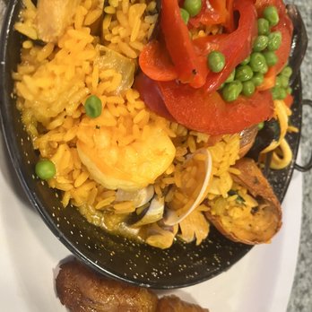 Boater's Grill - Seafood Paella - Seafood Near Me - Key Biscayne, Florida Boater's Grill - Seafood Paella - Seafood Near Me - Key Biscayne, Florida