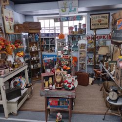Key to the Past Antique & Design Center - Booth B8