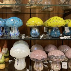 Mushroom lamps