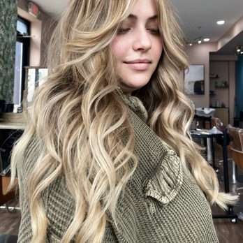 Ashlyn Bausman Studio - Hair Extensions Near Me - Philadelphia, Pennsylvania Ashlyn Bausman Studio - Hair Extensions Near Me - Philadelphia, Pennsylvania