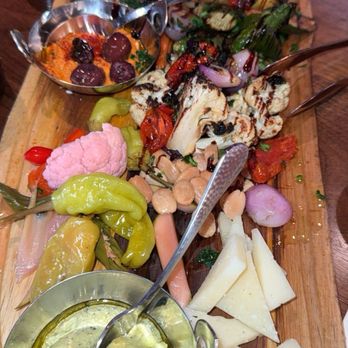 Tash - Vegetables platter with hummus - Cocktail Bars Near Me - Scottsdale, Arizona