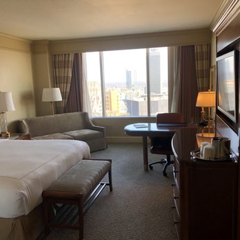 Conrad Indianapolis - Room 1820 - Hotels Near Me - Indianapolis, Indiana