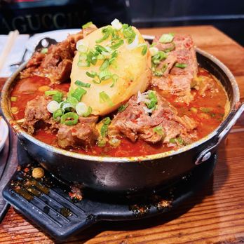Ham Ji Park - Pork Neck Stew - Korean Near Me - Los Angeles, California